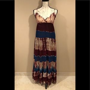 💜 Tie dye maxi